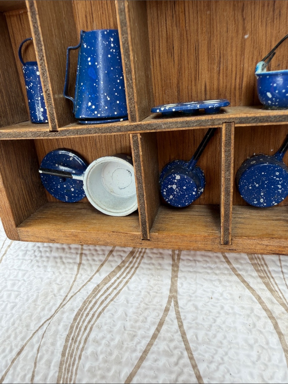 Blue Speckled Miniature Cookware Set - Decorative Kitchen Display - Picture 7 of 8